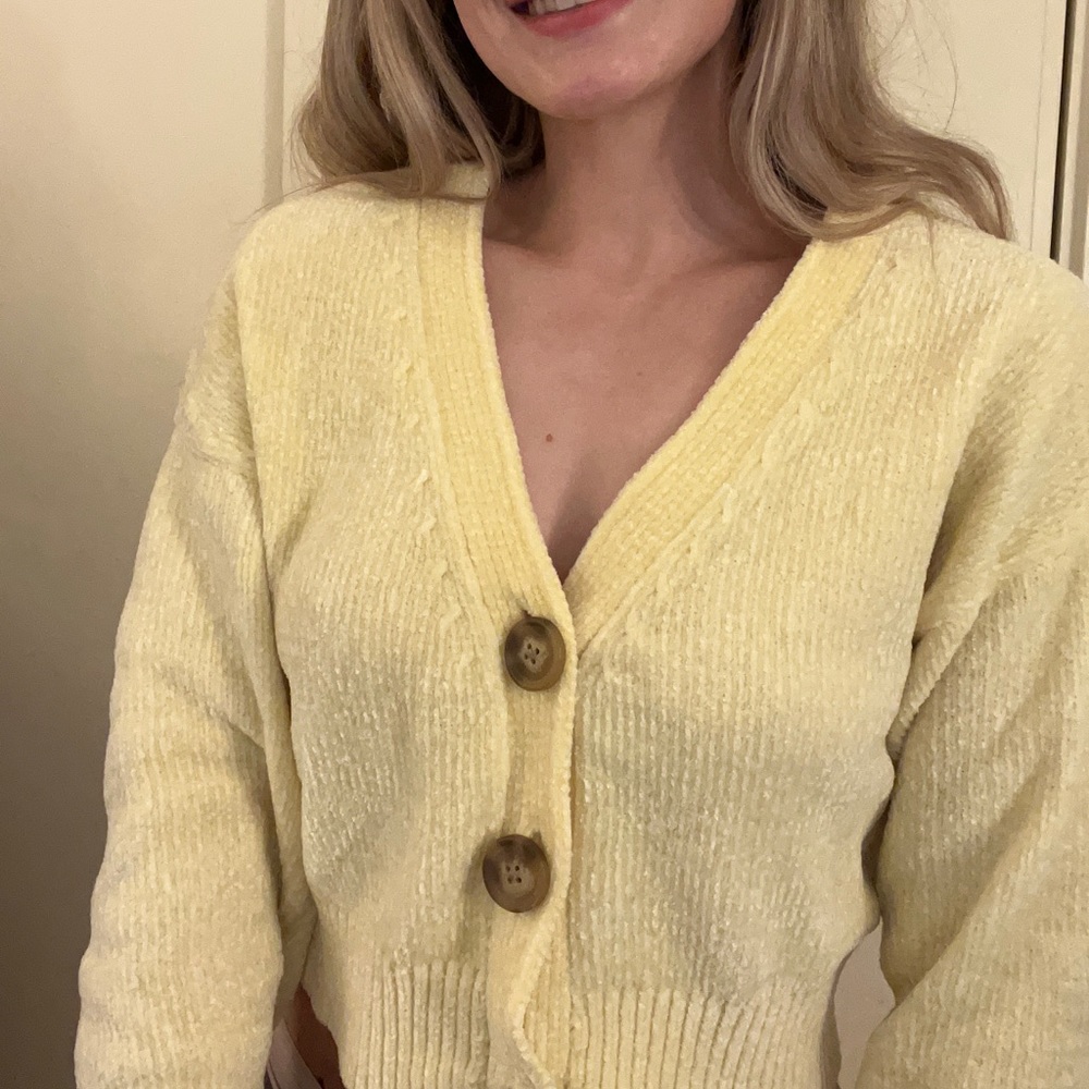 Urban outfitters crop cardigan